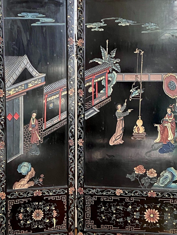 China, First Third of the 20th Century, Important Lacquer Triptych Screen.