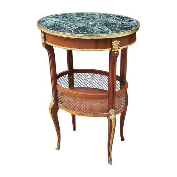 Kleiner Salontisch Im Stil von Louis XVI