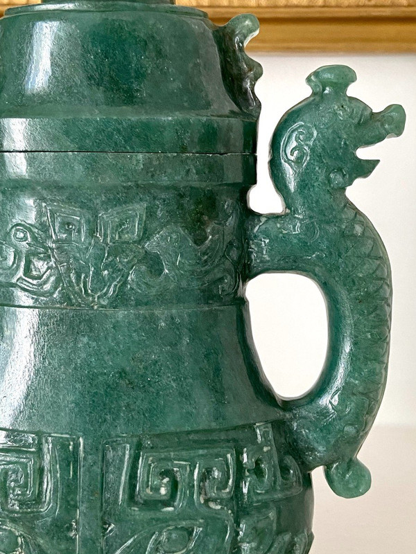 Chine, Années 1950/1960, Pot Couvert En Pierre Dure Dans Le Style Archaïque.