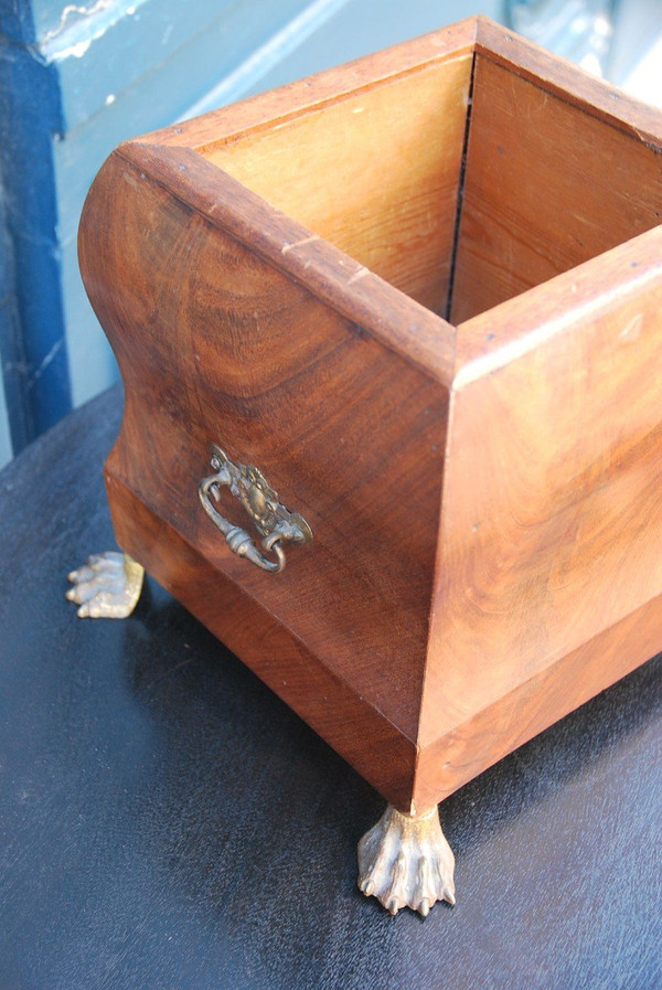 Small 19th Century Veneer Planter