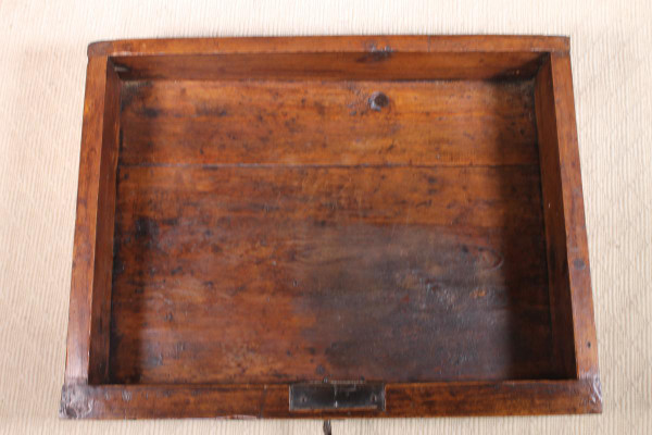 Tavolo Spagnolo In Noce Circa 1600