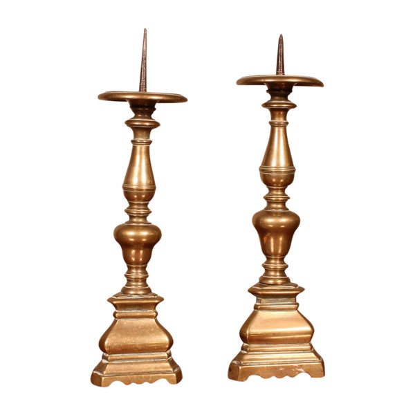 Pair Of Candlesticks In Bronze 17 ° Century Italy