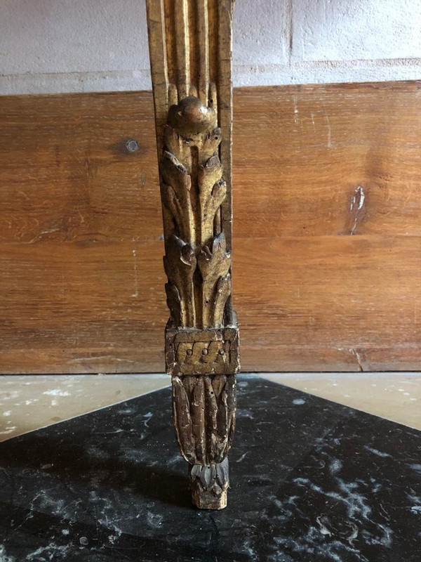 Konsole aus goldenem Holz, Louis XVI-Zeit.