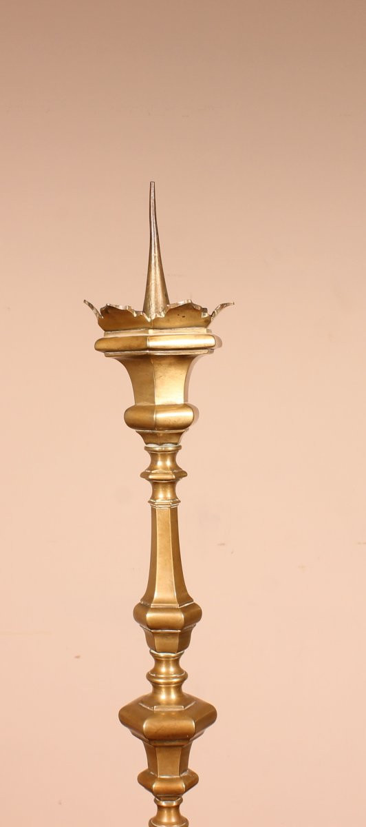 17th Century Italian Candlestick In Bronze