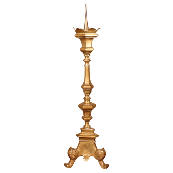 17th Century Italian Candlestick In Bronze