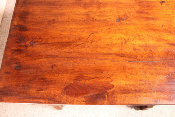 Table Espagnole 17° Siècle En Noyer