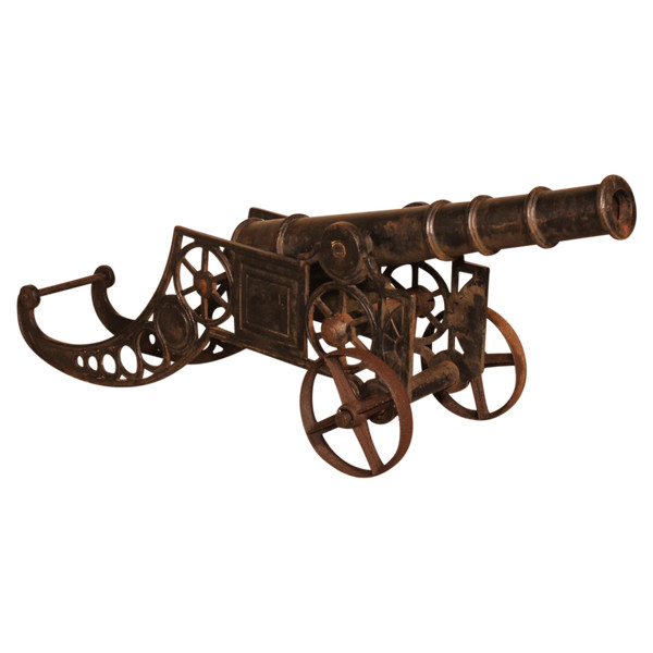 Cannon Cast Iron decoration