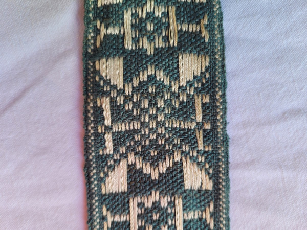 16 meters of 20th century braid