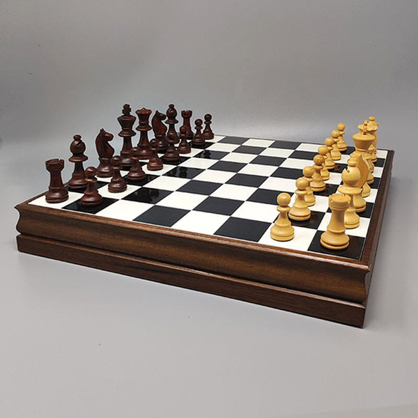 1970 Magnifique échiquier -  Ensemble de jeu -  de Piero Fornasetti. Fabriqué en Italie
