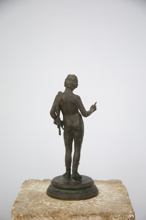 Bronzo della fine del XIX secolo raffigurante Narciso o Dioniso.