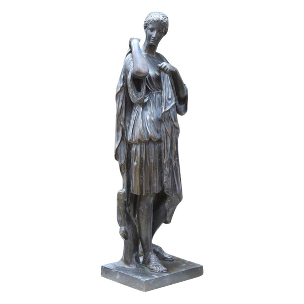Diane de Gabies in bronzo con patina marrone, fine XIX secolo