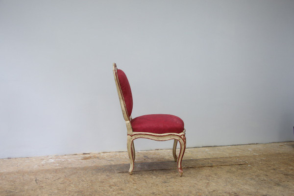 White and red beech frame chair attributed to Jean Avisse, circa 1750.