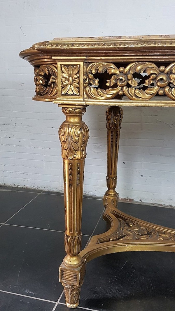 Table De Centre En Bois Doré Fin XIXème