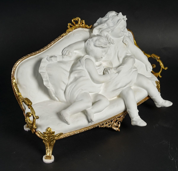 Sculpture En Biscuit Et Bronze Doré Art Nouveau