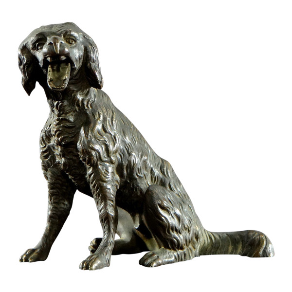 Francia, inizio XX secolo, Statuetta di cane in bronzo con mandibola mobile.
