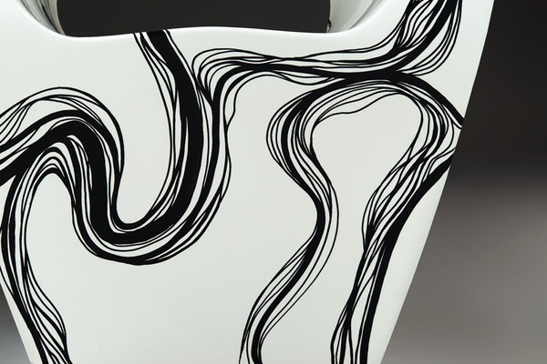 Smoke - Fauteuil Little Albert par Ron Arad, peint à la main, Signé Amane