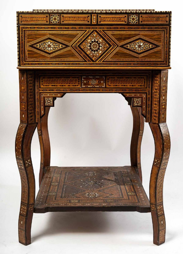 Meuble Coffret à Nécessaire De Toilette Style Syrien Fin XIXème Siècle