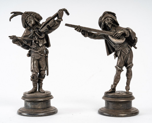 Coppia di sculture in bronzo argentato del XIX secolo