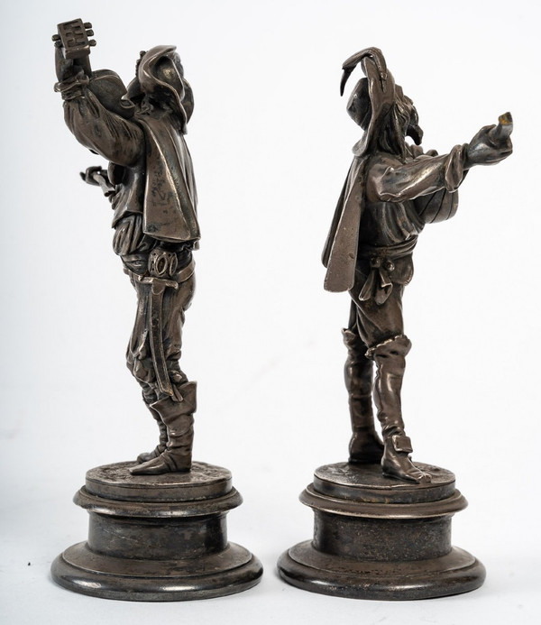 Coppia di sculture in bronzo argentato del XIX secolo