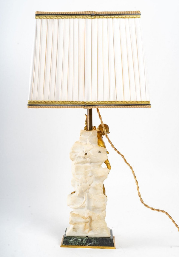 Lampada in bronzo dorato e marmo bianco Fin XIXème Siècle