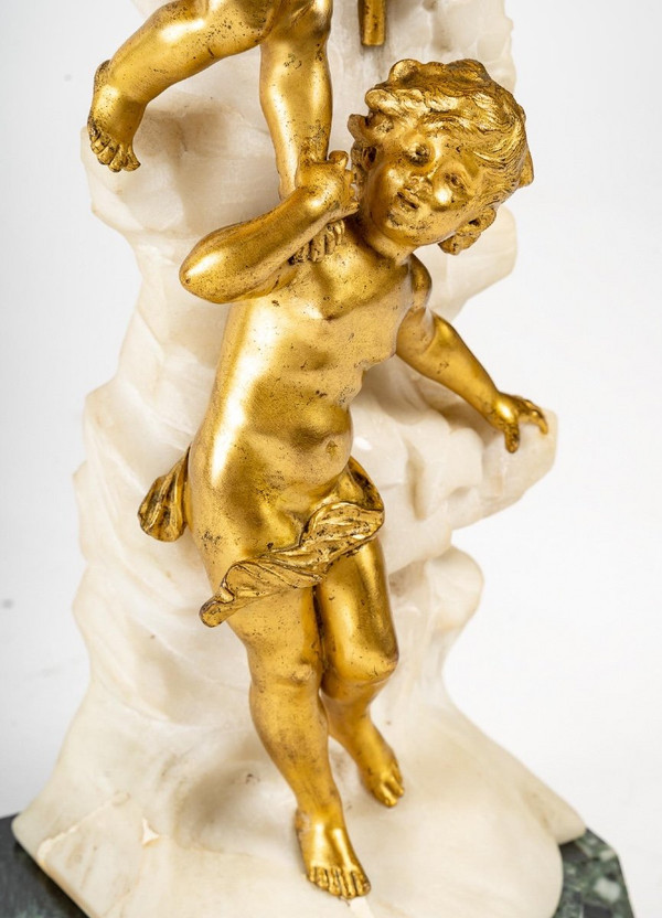 Lampada in bronzo dorato e marmo bianco Fin XIXème Siècle