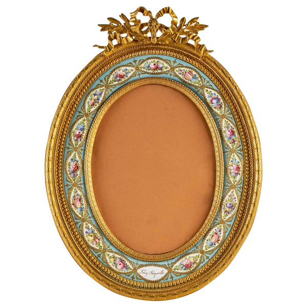 Grand Cadre Photo En Bronze et émail De Forme Ovale Fin XIXème Siècle