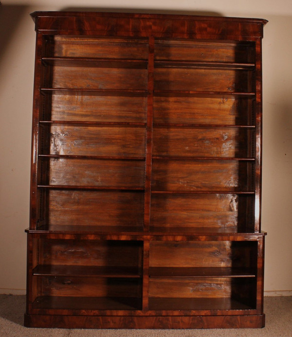 Large Open Mahogany Bookcase From the 19th Century