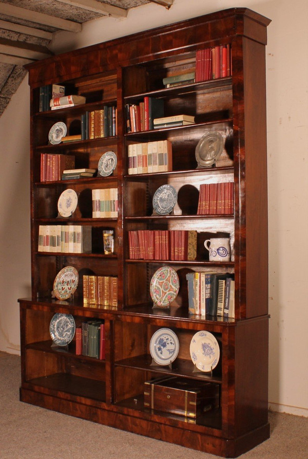Large Open Mahogany Bookcase From the 19th Century