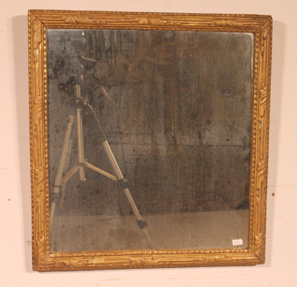 Miroir En Bois Sculpté Et Doré époque Louis XVI XVIIIème