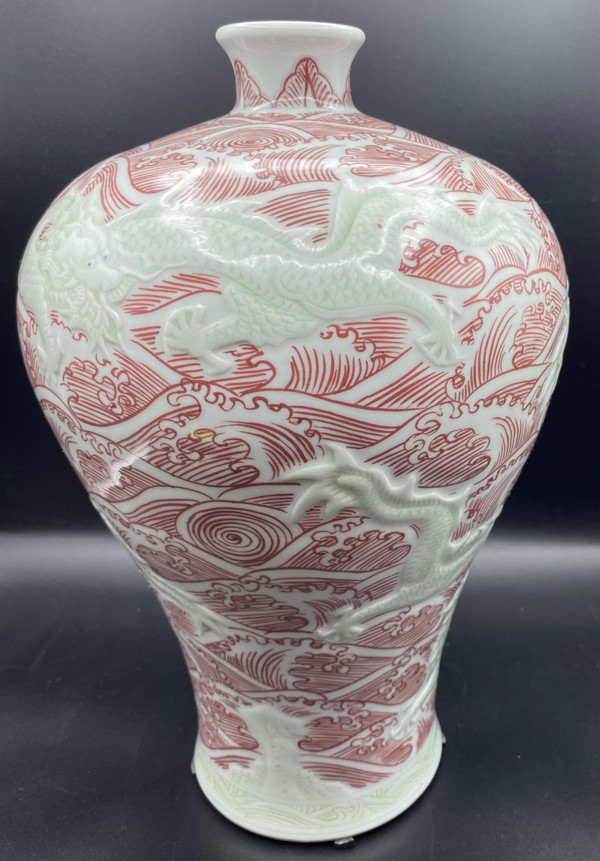 VASE CHINOIS AUX DRAGONS 