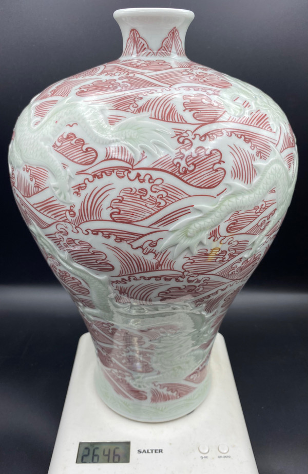 VASE CHINOIS AUX DRAGONS 