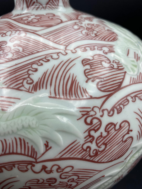 VASE CHINOIS AUX DRAGONS 