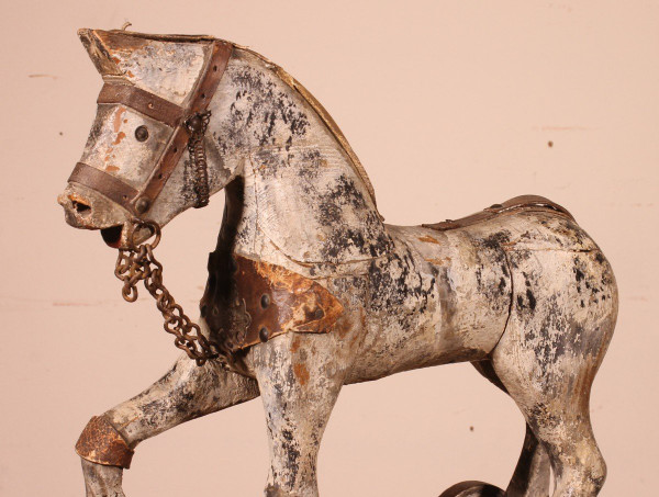 Cheval En Bois Polychrome Du 19° Siècle