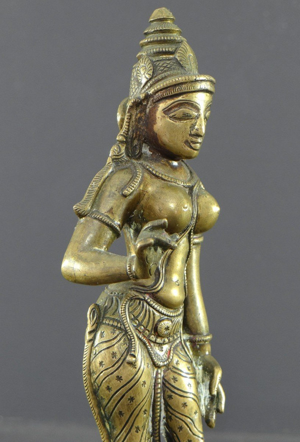 India, fine XIX - inizio XX secolo, statua di bronzo di Parvati.