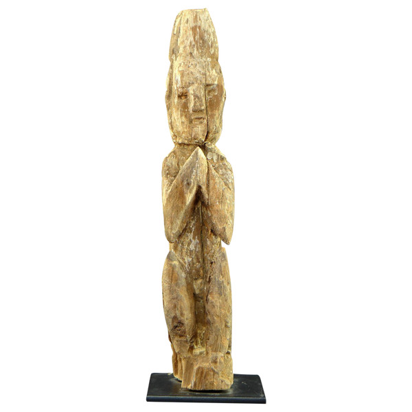 Nepal, Ende des 19. bis Anfang des 20. Jahrhunderts, Statue eines Herdbeschützers aus Holz.