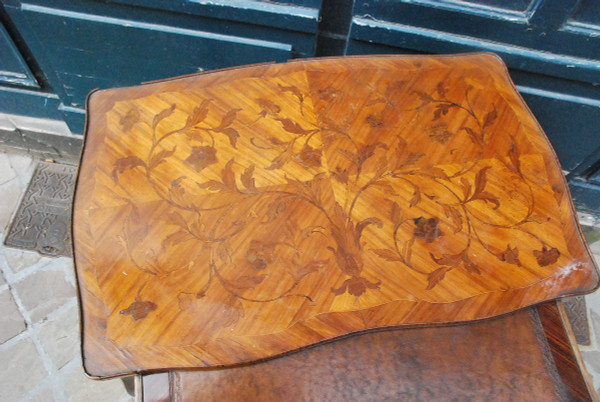 Table De Salon  En Marqueterie époque Louis XV
