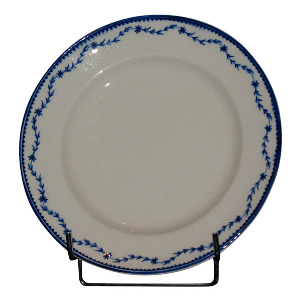 Tender Porcelain Plate from Arras or Tournai 18th century La Brindille design