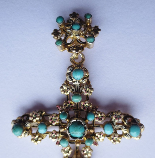 Croix en vermeil, XIXe siècle.