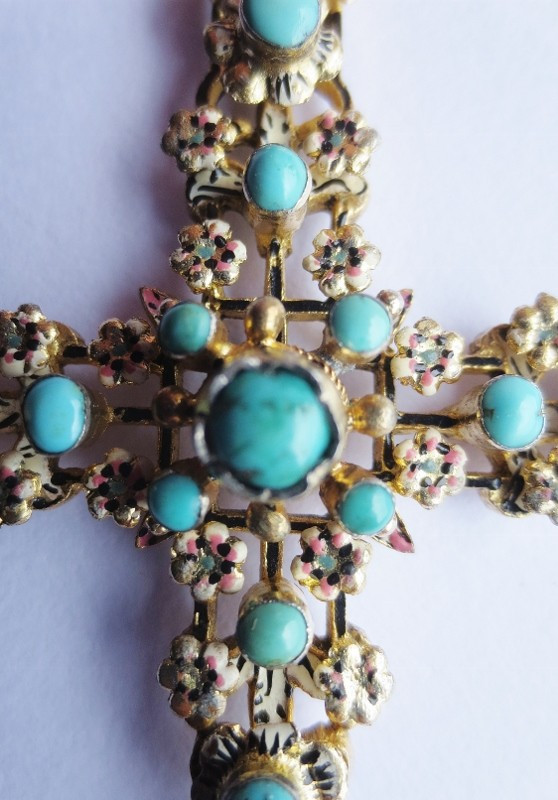 Croix en vermeil, XIXe siècle.