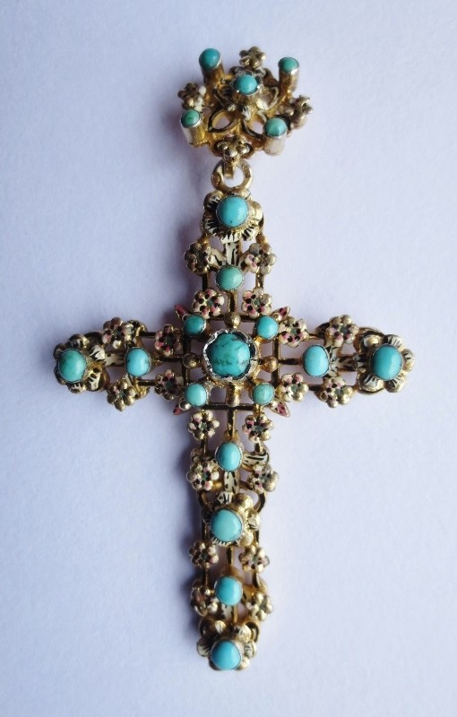 Croix en vermeil, XIXe siècle.