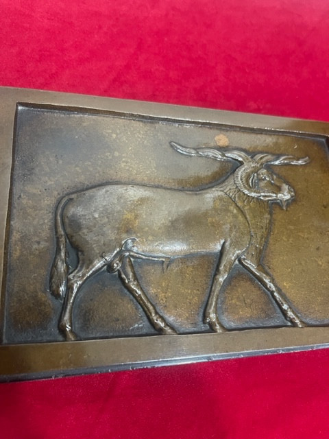 Tierskulptur aus Bronze, signiert von Ferdinand BARBEDIENNE.