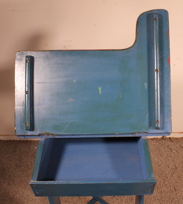 Polychrome school desk