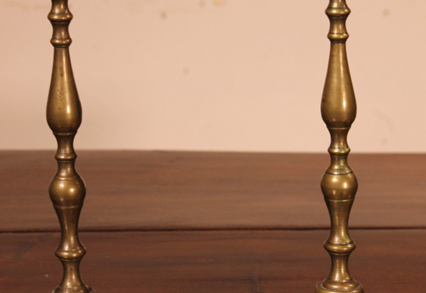 Coppia di piccoli candelieri in bronzo - XVIII secolo