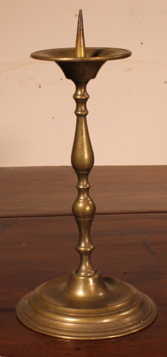 Coppia di piccoli candelieri in bronzo - XVIII secolo