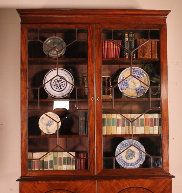 Libreria Hepplewhite in mogano, 1775 circa