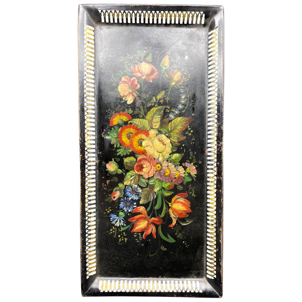 PAINTED STEEL TRAY
