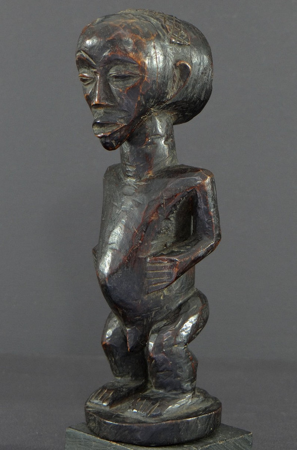 Repubblica Democratica Del Congo, Popolo Luba, Anni '60, Figura Di Antenato In Legno Intagliato.