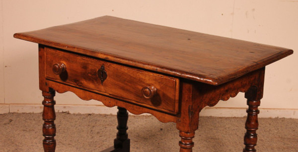 Table Louis XIII En Noyer -17° Siècle