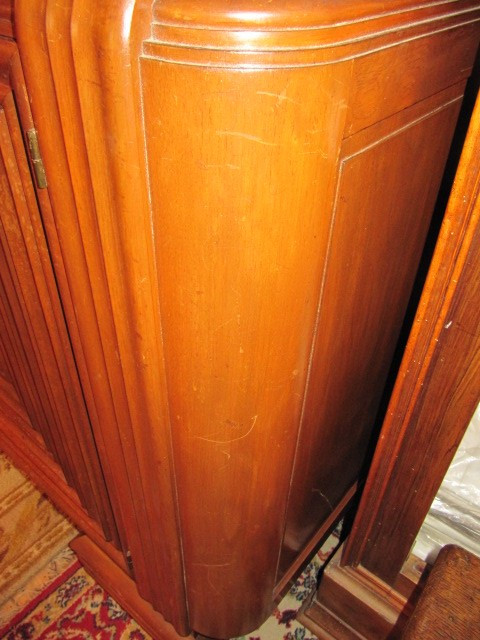 Art-Deco-Sideboard mit 3 Türen, Jagddekor