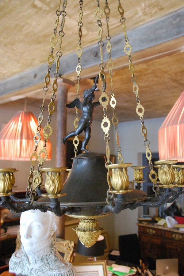 Kronleuchter aus dem 19. Jahrhundert, Restaurierungsstil, vergoldete und patinierte Bronze